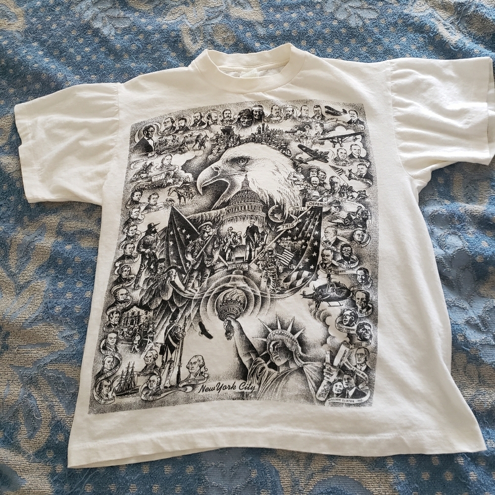 Wht/blk American history shirt USA